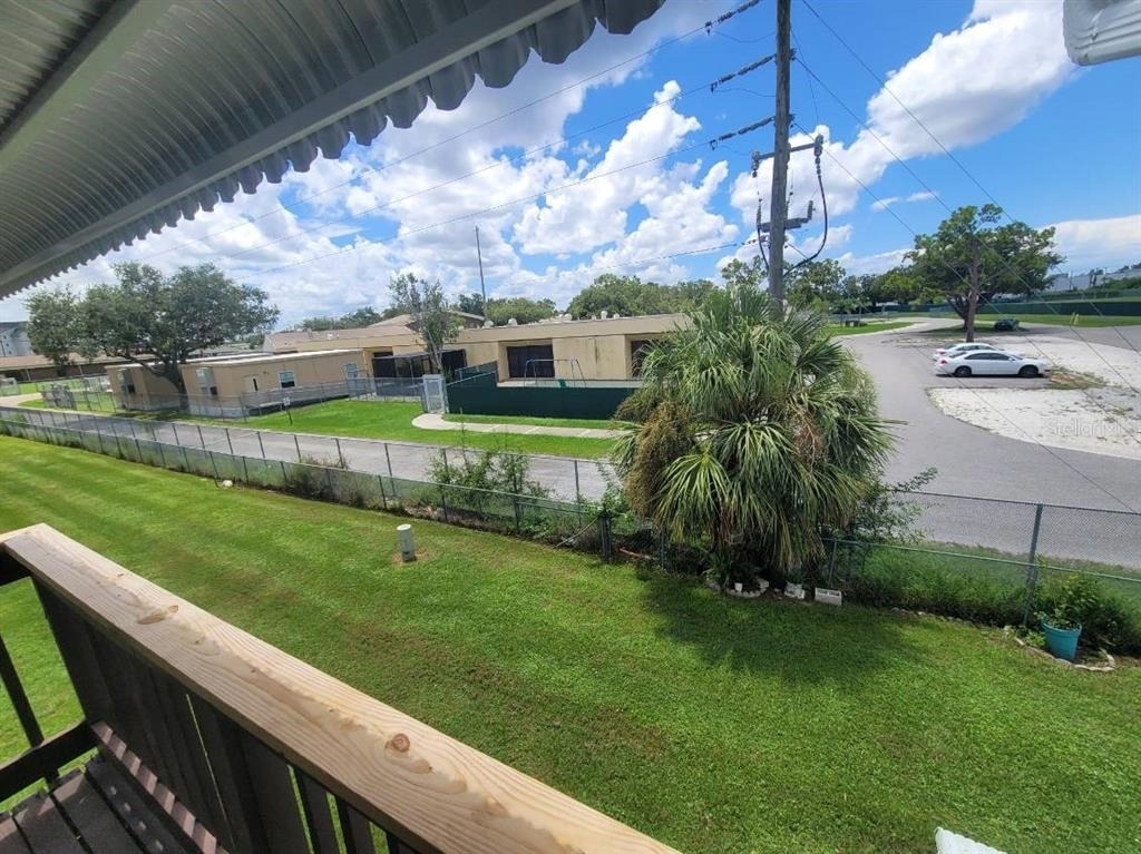 22481 Westchester Boulevard - Photo 19