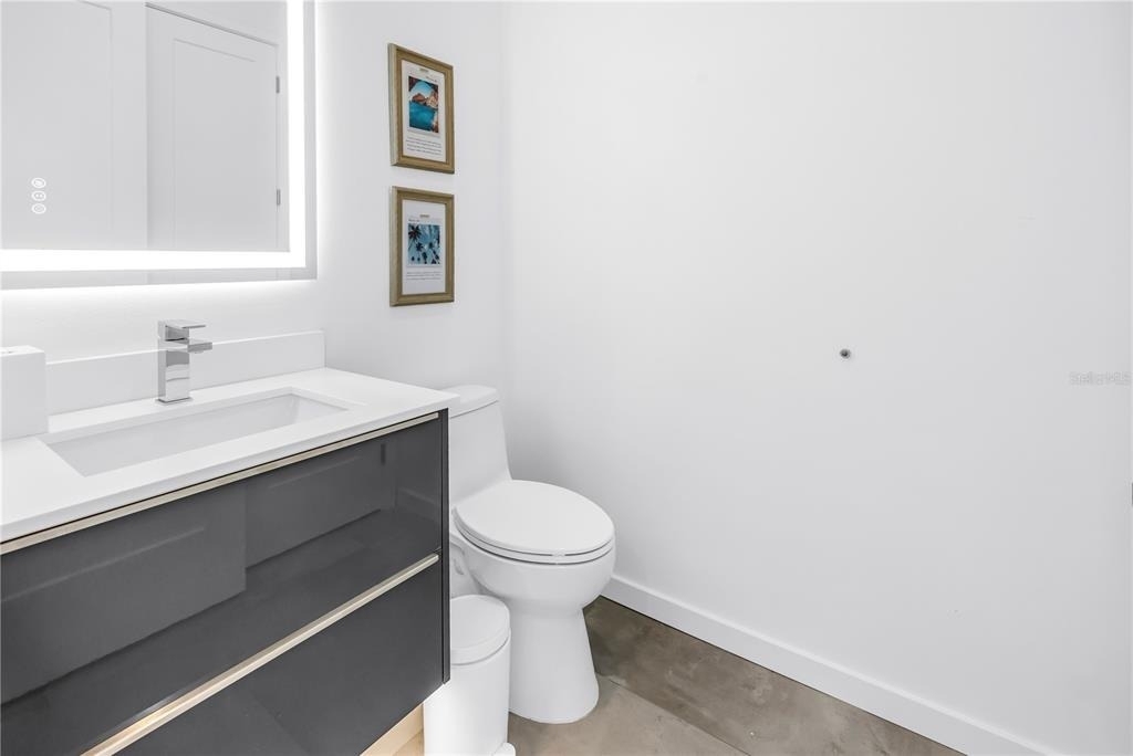 2314 Floyd Street - Photo 4