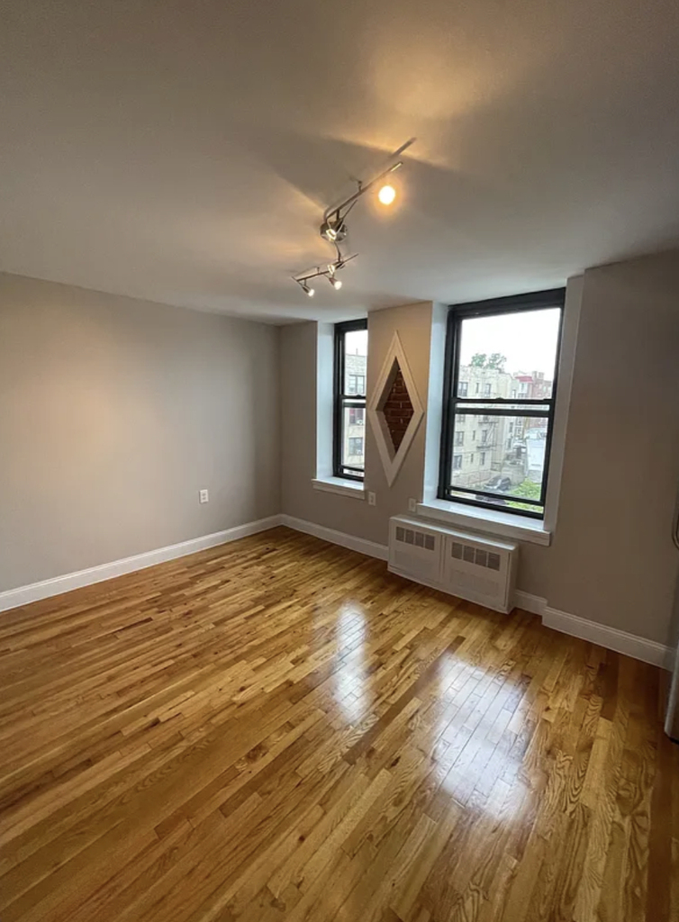 2225 Ditmas Avenue - Photo 8