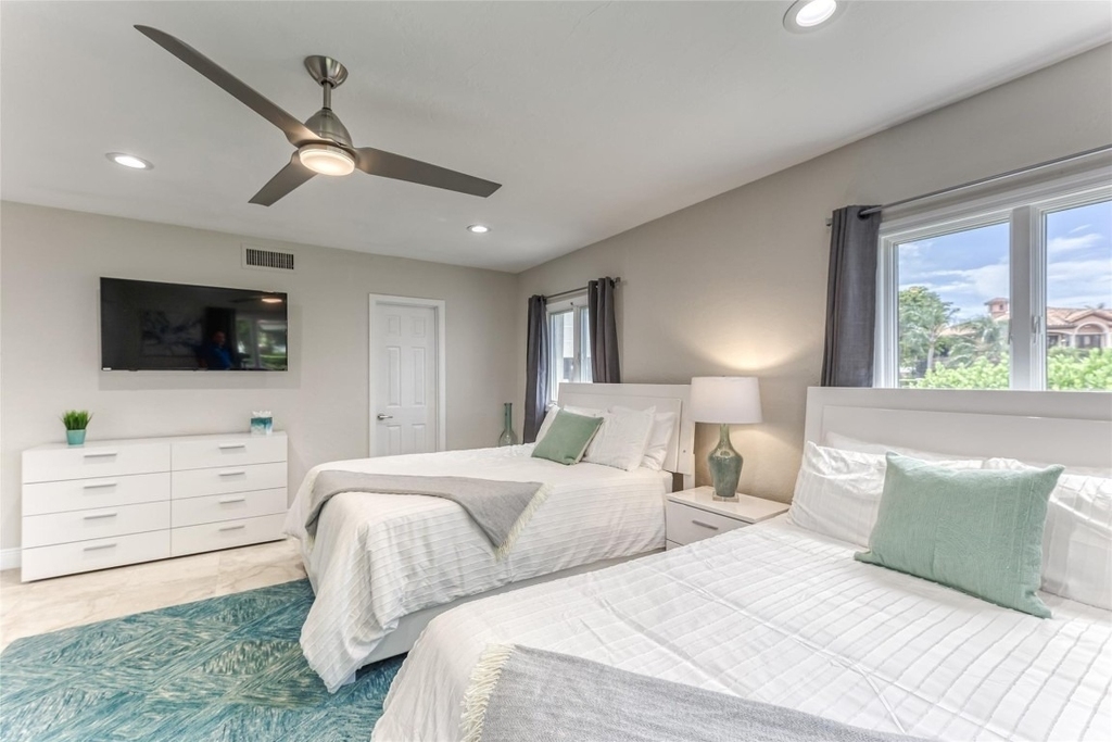 616 1st Key Drive - Photo 45