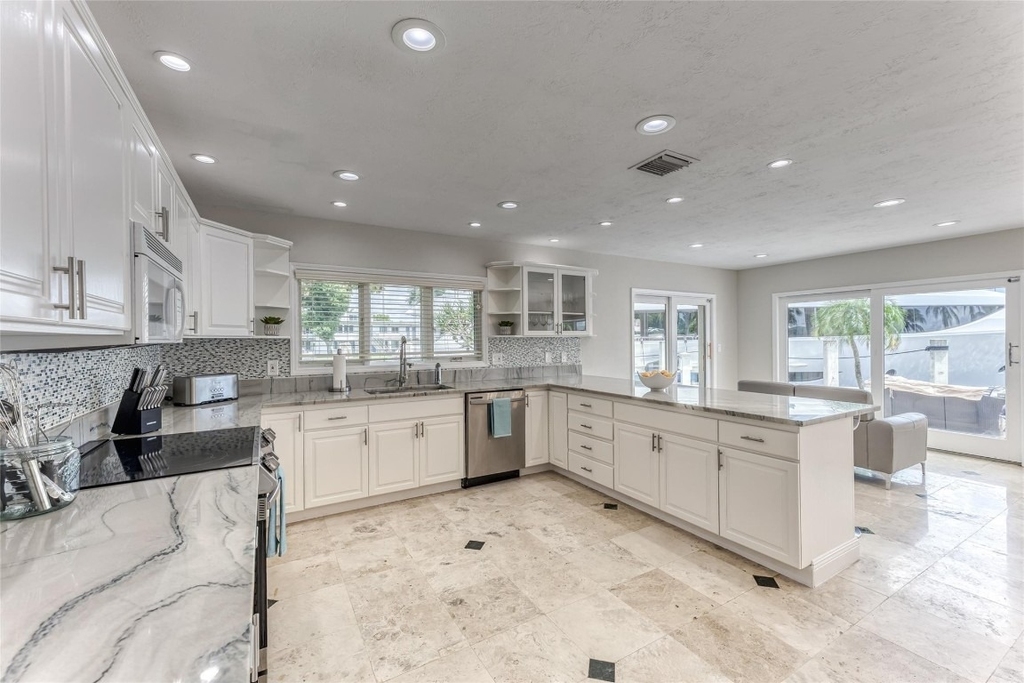 616 1st Key Drive - Photo 7