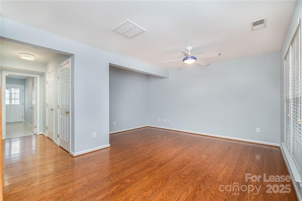 2 Bedrooms at 11448 Destin Lane for $2,195 by Marc White | RentHop