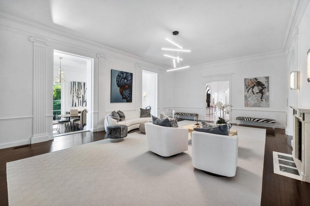 100 Regents Park Road - Photo 3