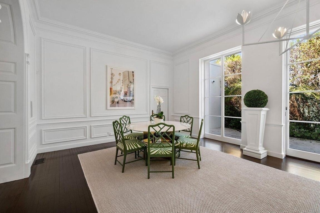 100 Regents Park Road - Photo 7