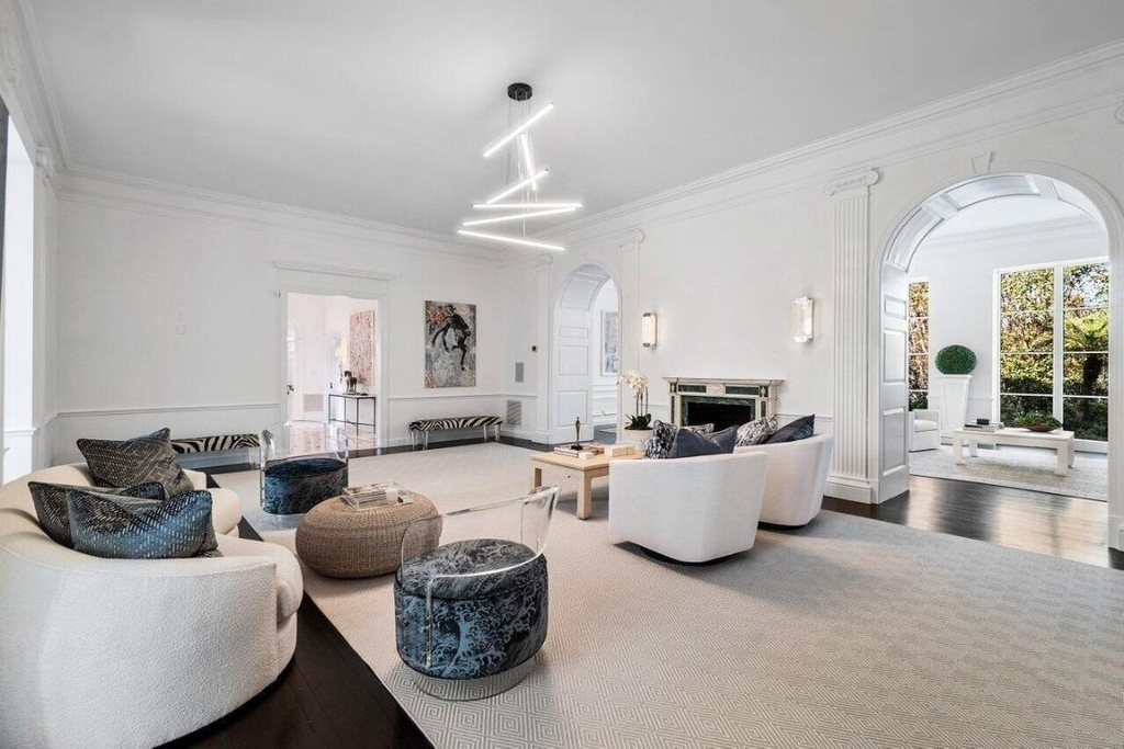 100 Regents Park Road - Photo 4