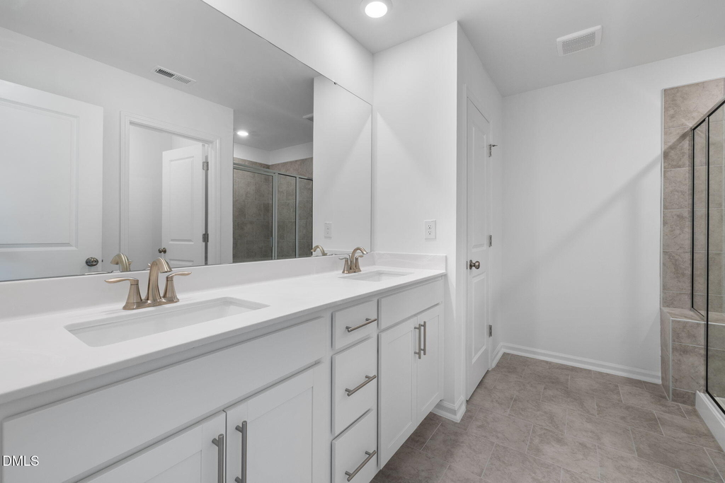 421 Deep Oak Drive - Photo 8