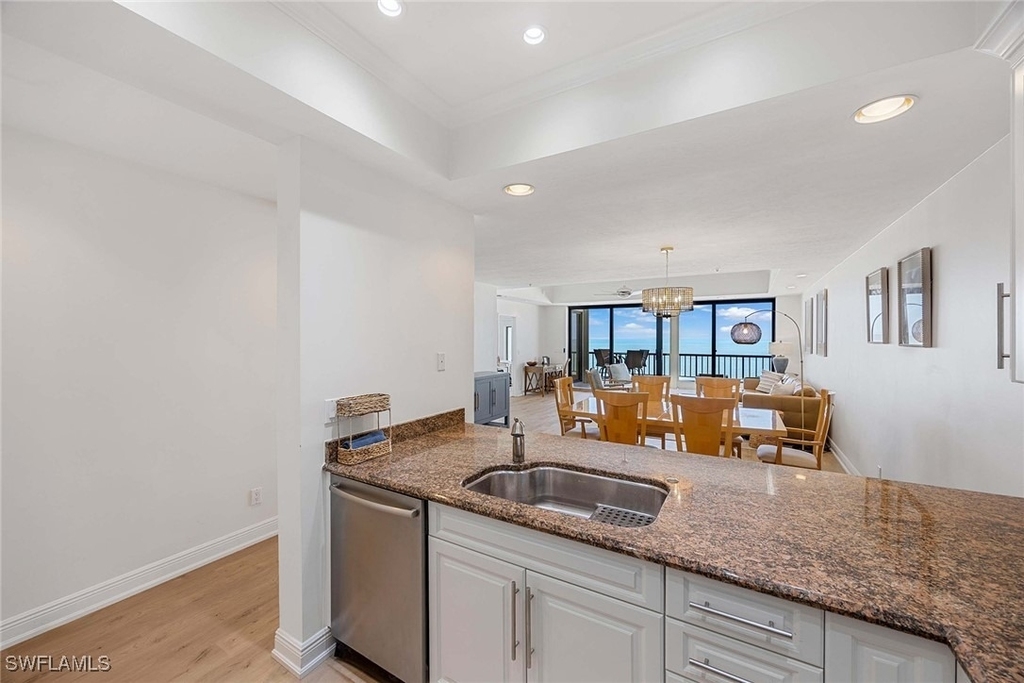 100 N Collier Boulevard - Photo 24