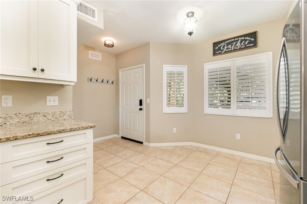 10020 Maddox Lane - Photo 5