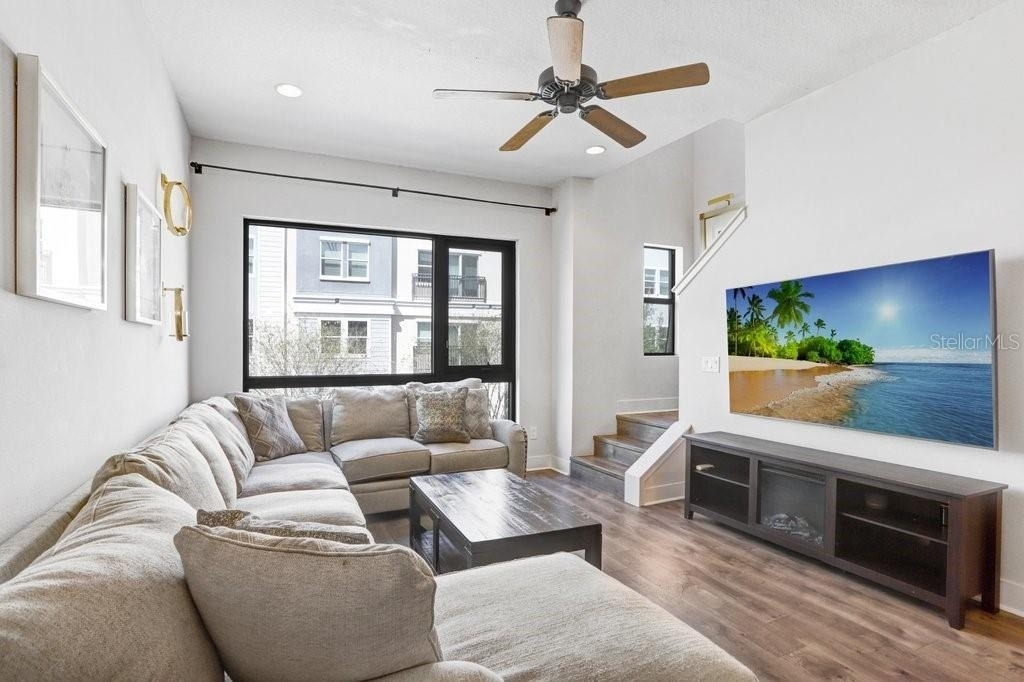 2511 N Grady Avenue - Photo 10