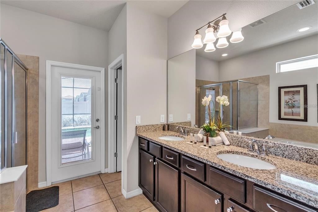 8916 Rhodes Street - Photo 23
