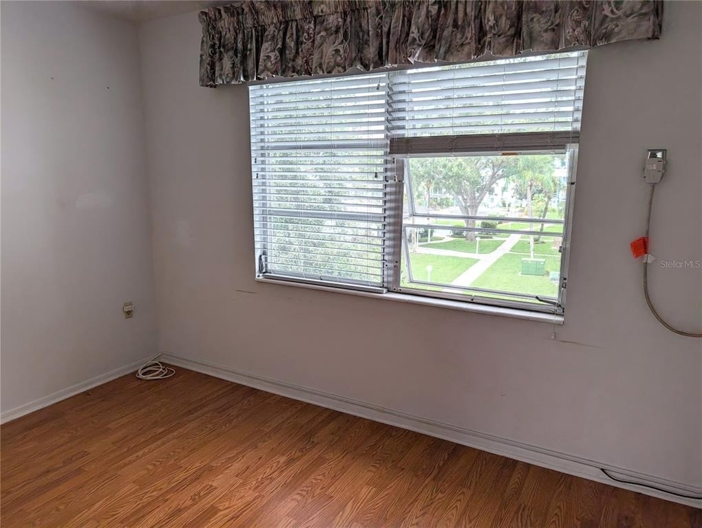 5908 17th Street W - Photo 12