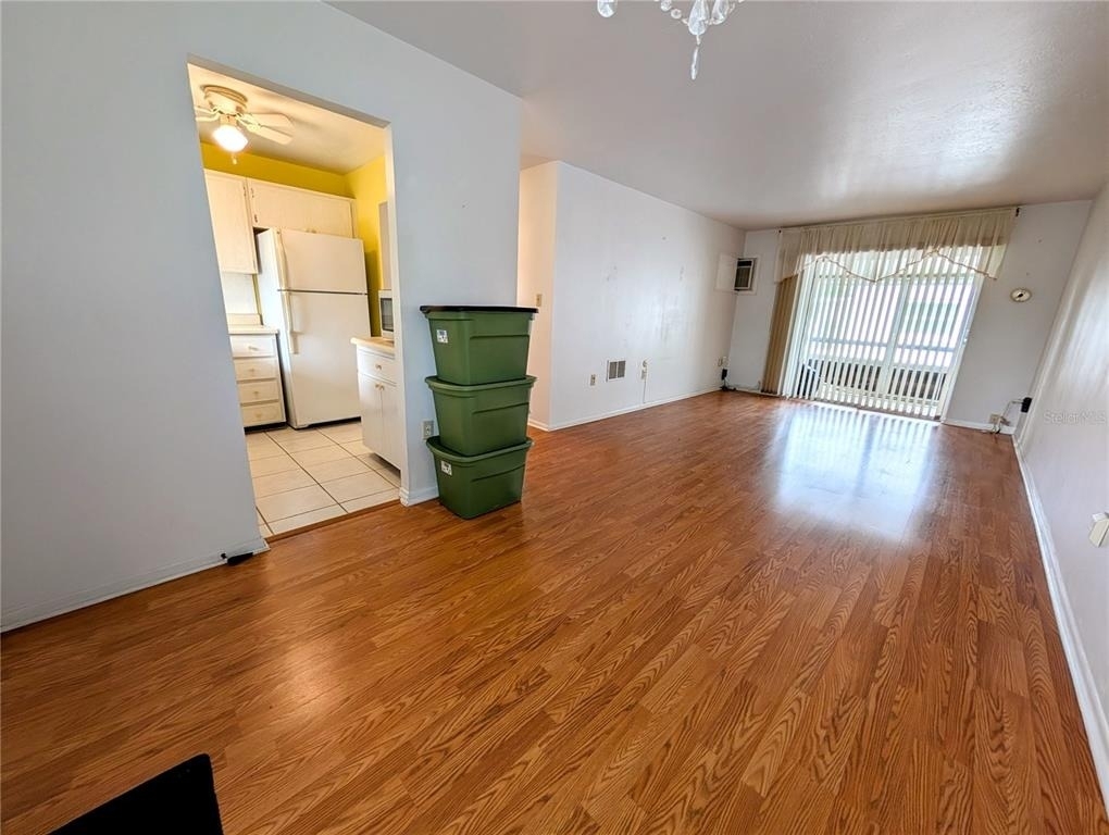 5908 17th Street W - Photo 2