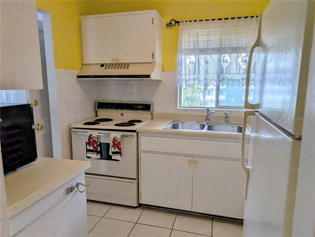 5908 17th Street W - Photo 7