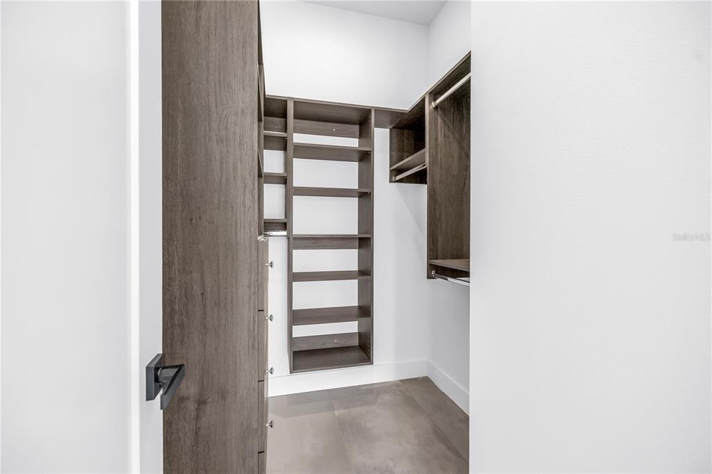 2065 Goldenrod Street - Photo 39