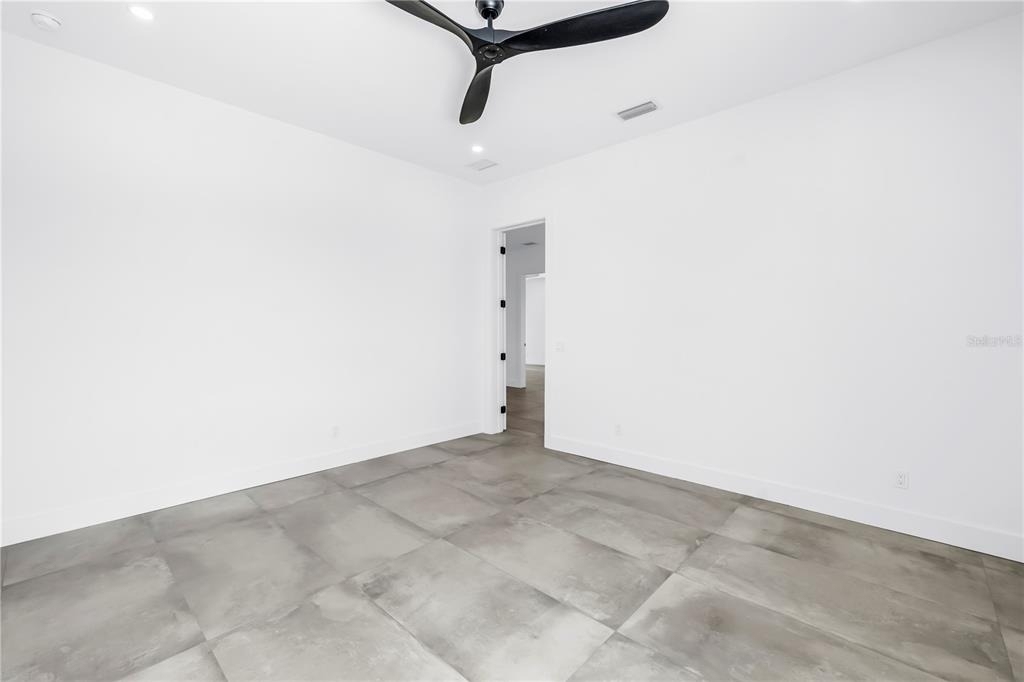 2065 Goldenrod Street - Photo 28