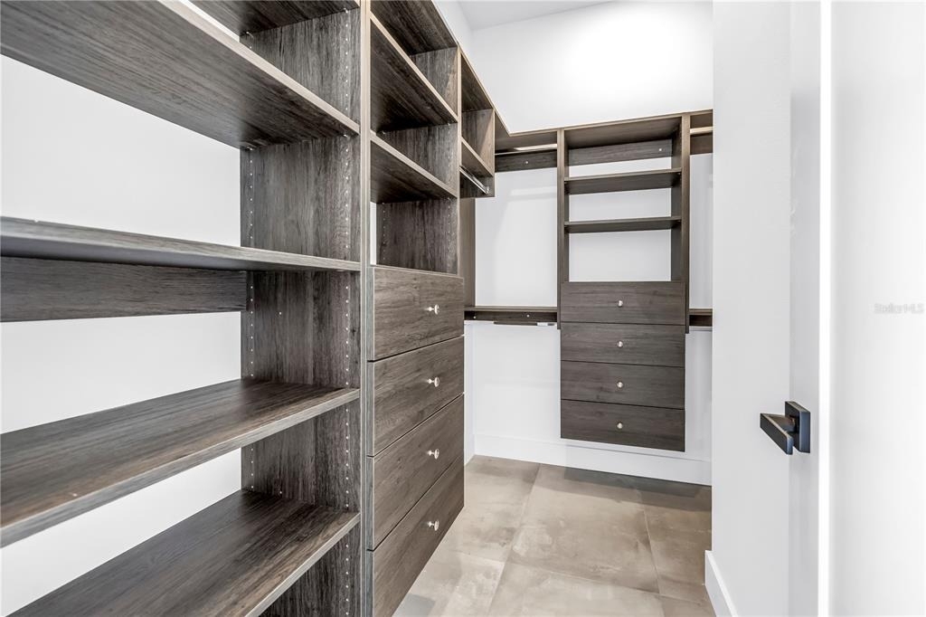 2065 Goldenrod Street - Photo 15