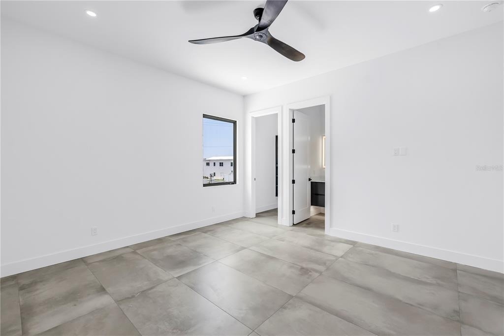 2065 Goldenrod Street - Photo 25