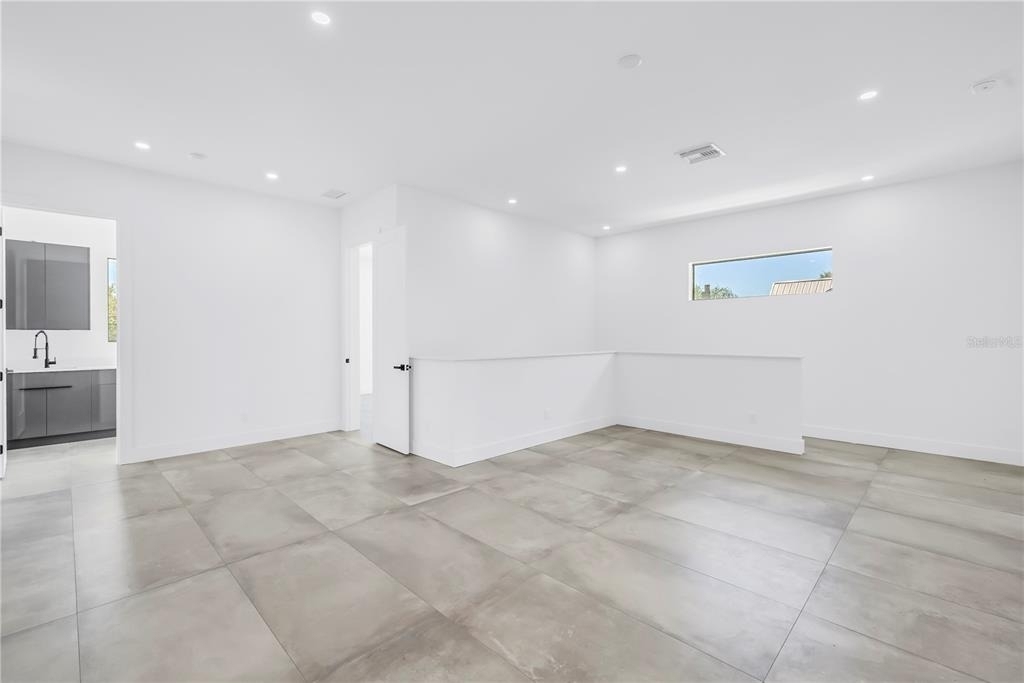 2065 Goldenrod Street - Photo 22