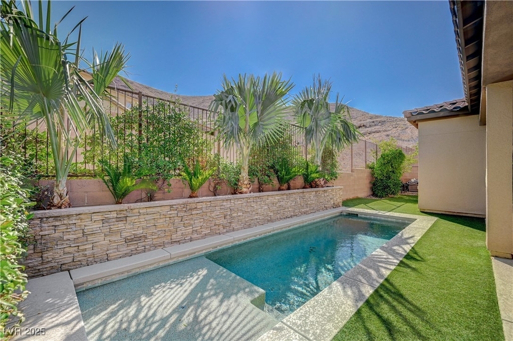3943 Reyes Avenue - Photo 54