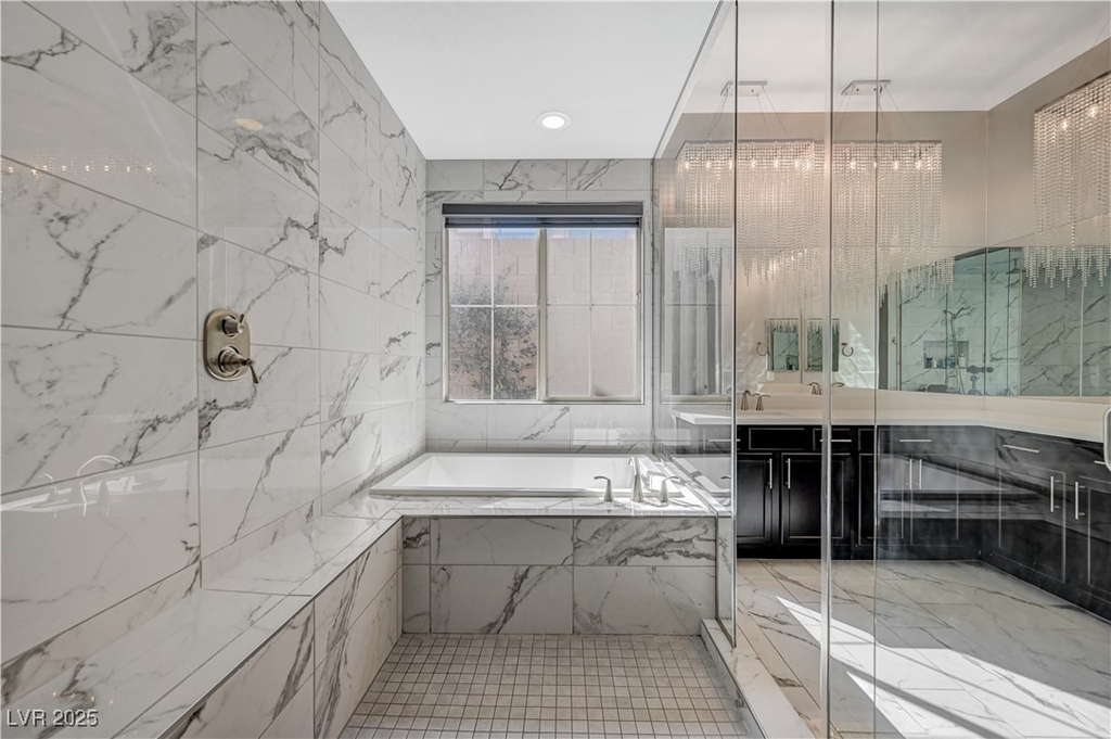 3943 Reyes Avenue - Photo 34