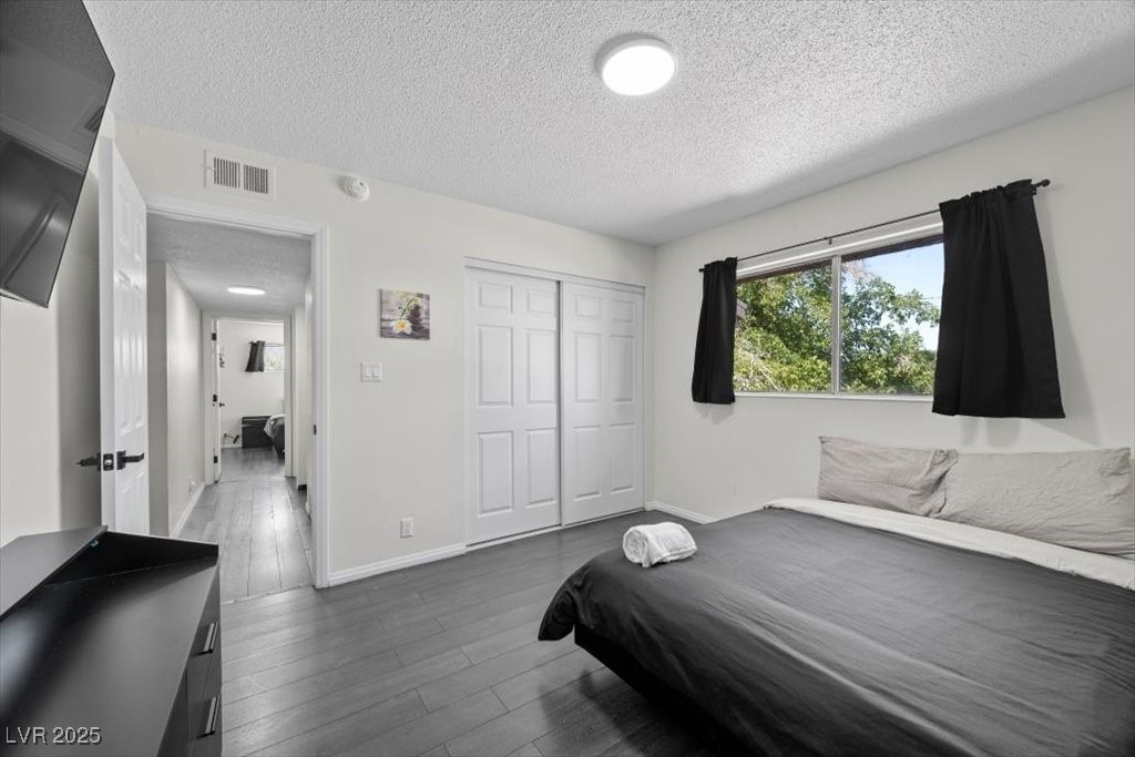 2571 Vegas Valley Drive - Photo 20
