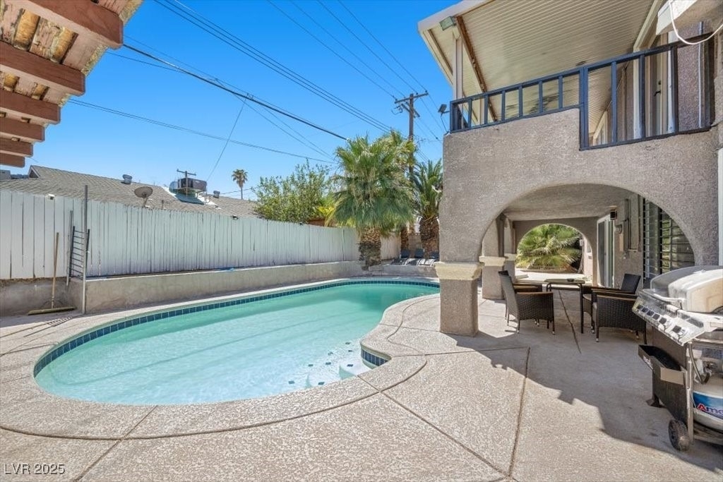2571 Vegas Valley Drive - Photo 37