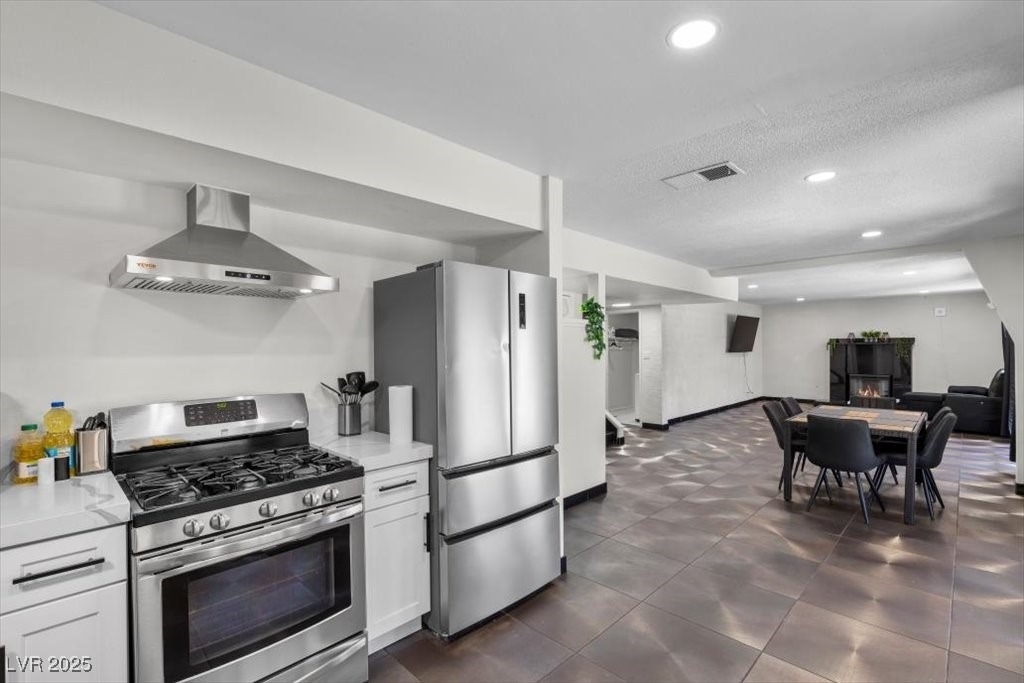 2571 Vegas Valley Drive - Photo 9