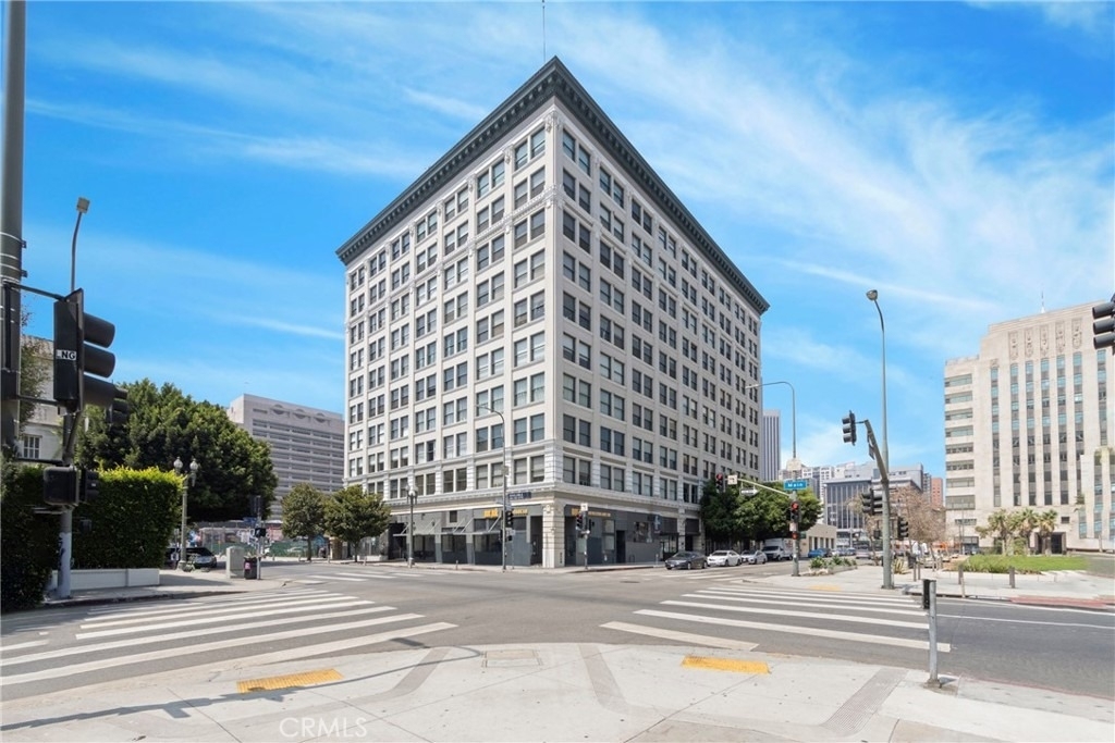 108 W 2nd Street - Photo 19