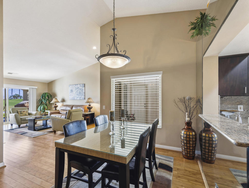 651 Vista Lago Circle N - Photo 3