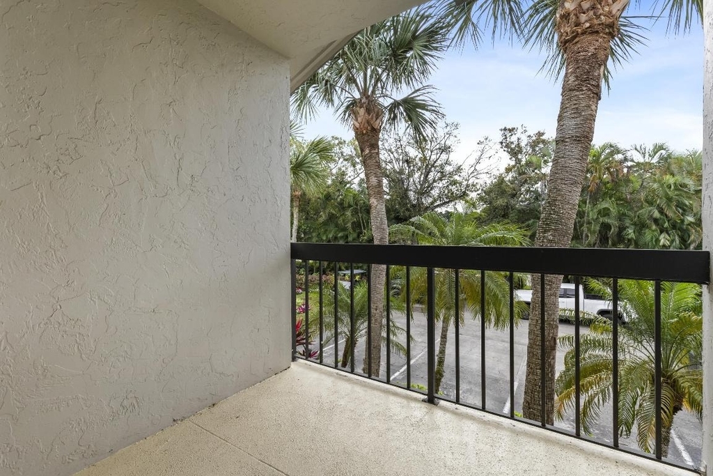 11311 Pond View Drive - Photo 26