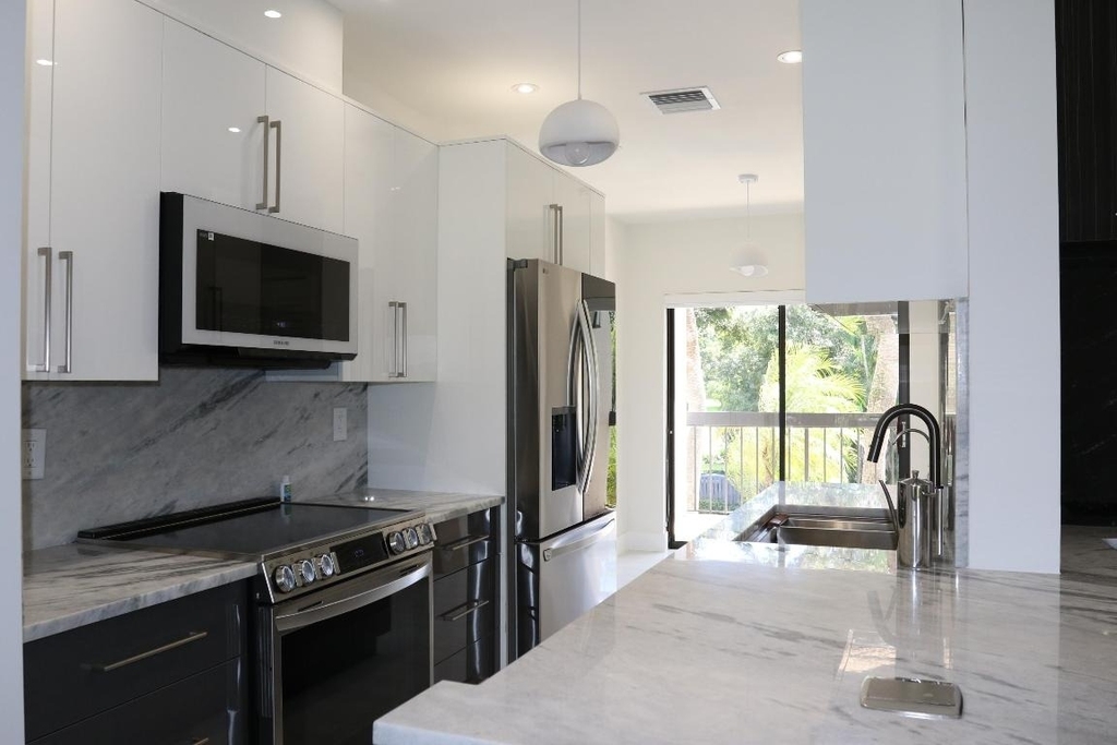 11311 Pond View Drive - Photo 45