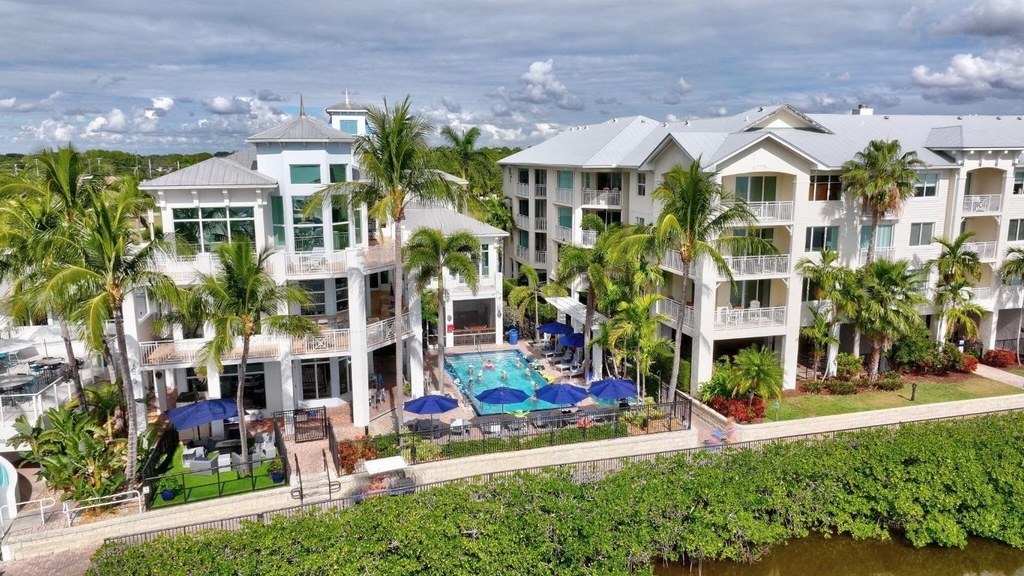 275 Nw Flagler Avenue - Photo 42