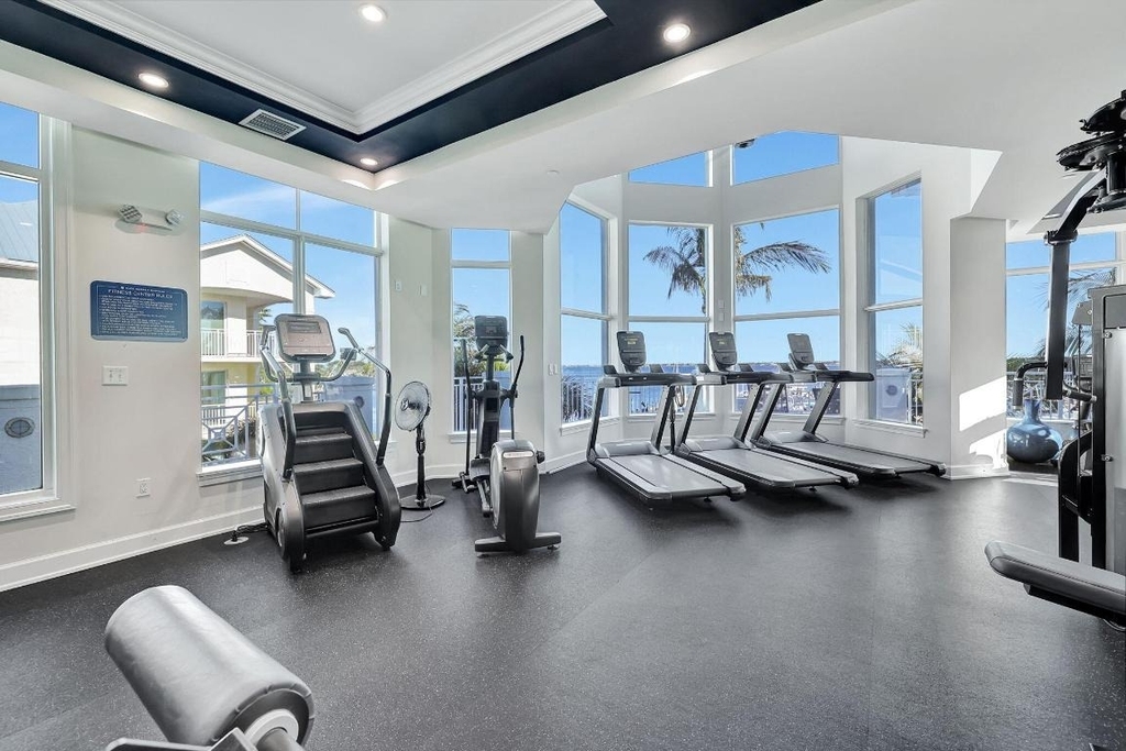 275 Nw Flagler Avenue - Photo 44