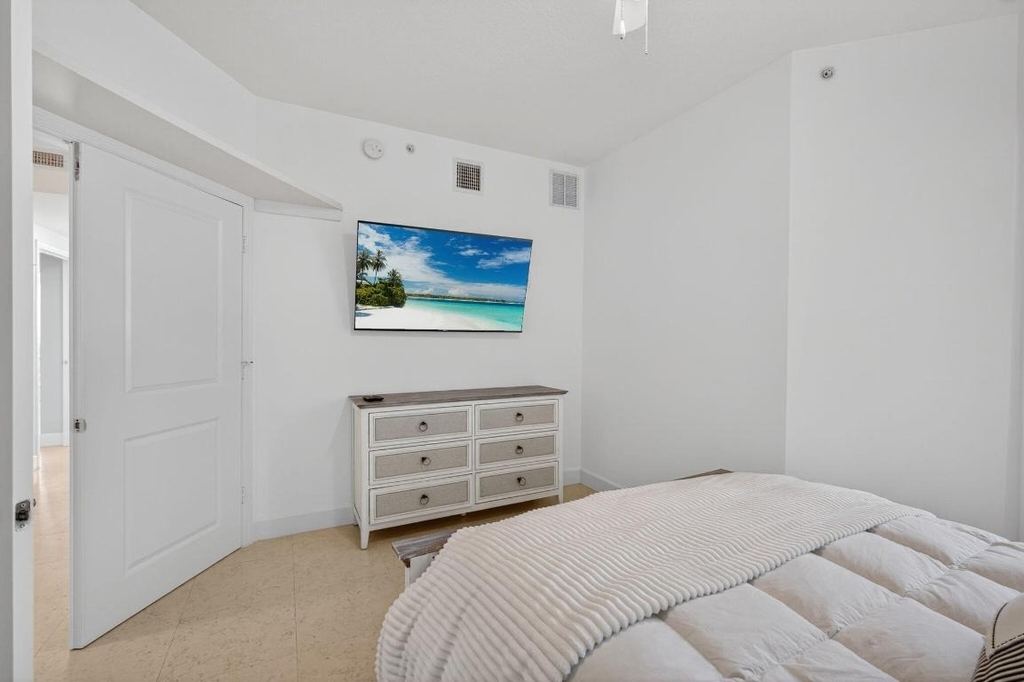 275 Nw Flagler Avenue - Photo 20
