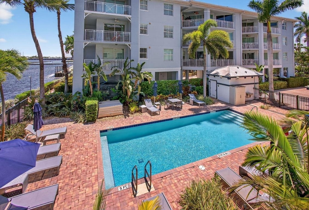 275 Nw Flagler Avenue - Photo 30