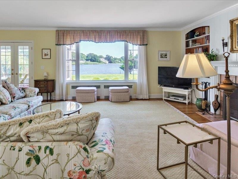 44 Griffing Avenue - Photo 6