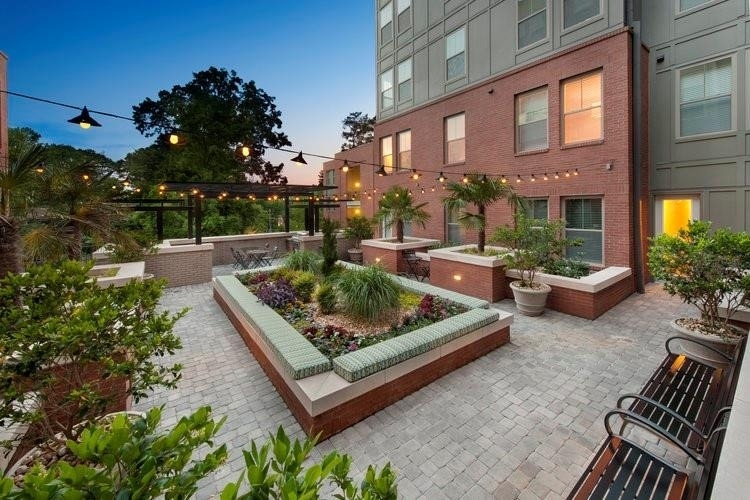 2420 Peachtree Road Nw - Photo 20