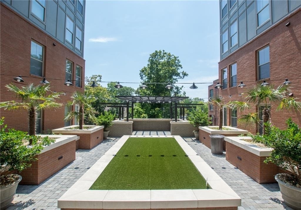 2420 Peachtree Road Nw - Photo 33