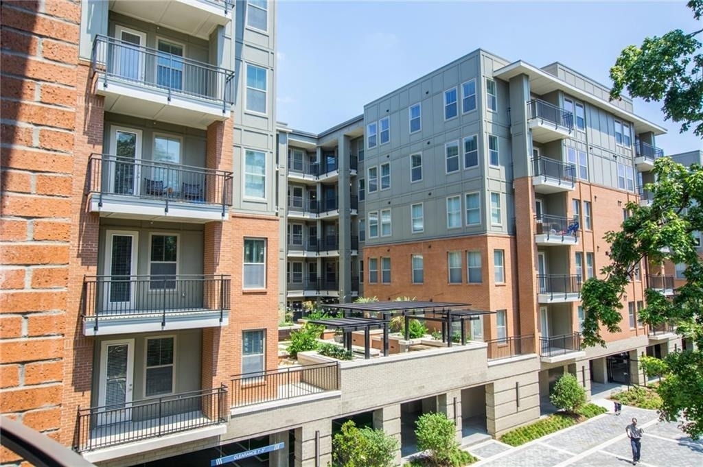 2420 Peachtree Road Nw - Photo 31