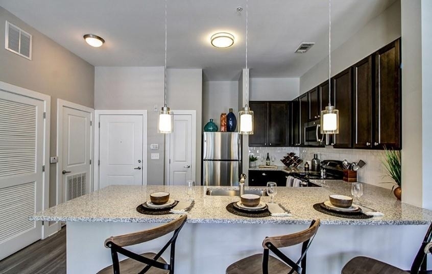 1824 Defoor Avenue Nw - Photo 2