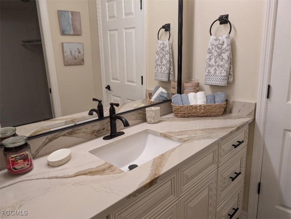 15493 Admiralty Circle - Photo 18