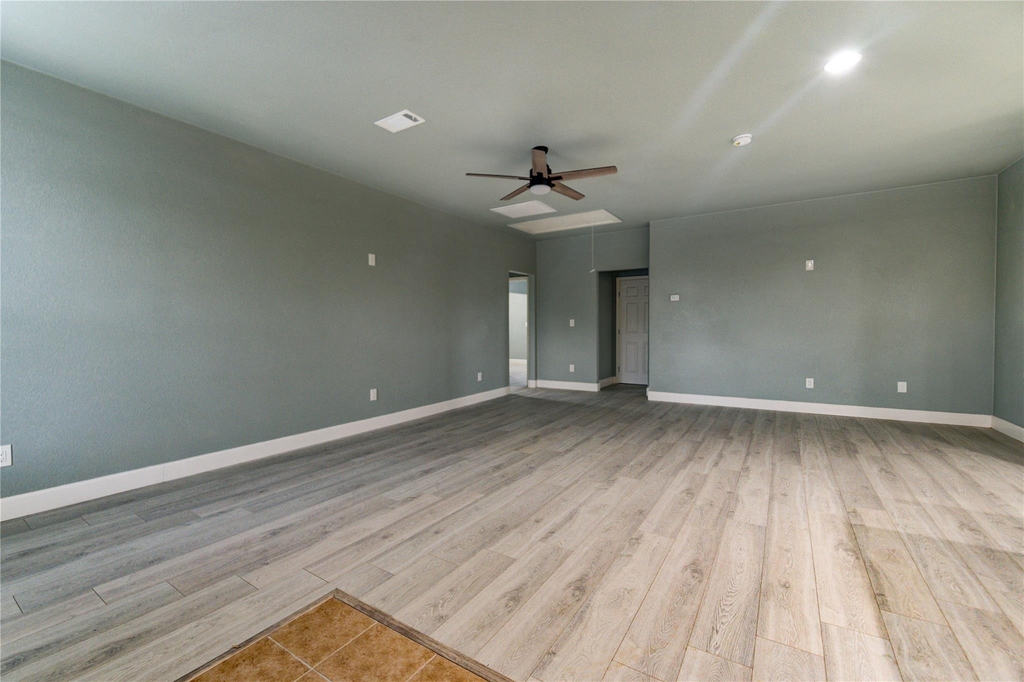 4323 Continental Drive - Photo 9