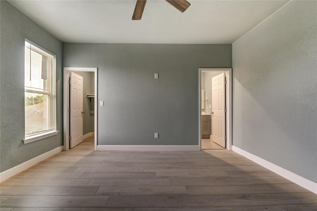 4323 Continental Drive - Photo 19