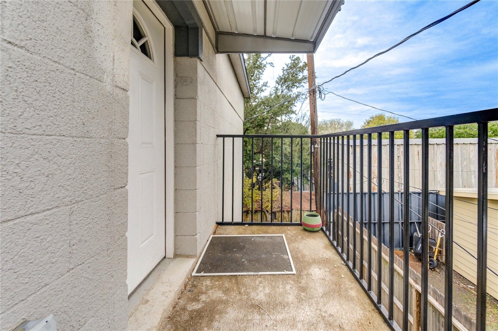 4323 Continental Drive - Photo 47