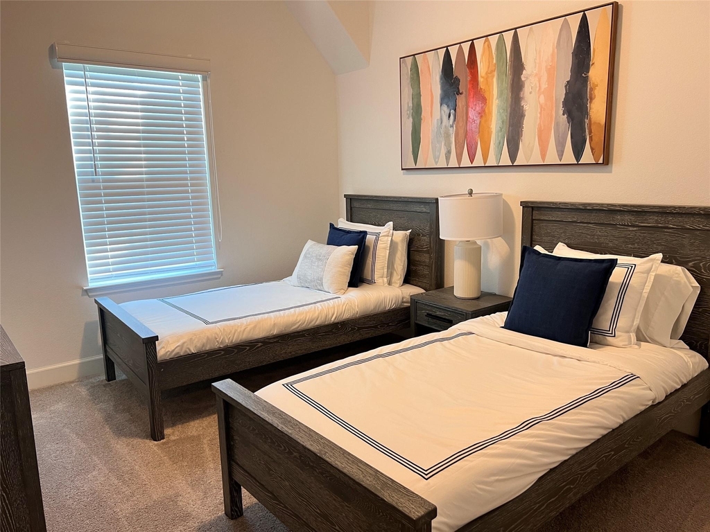 176 Sweeping Valley Drive - Photo 40