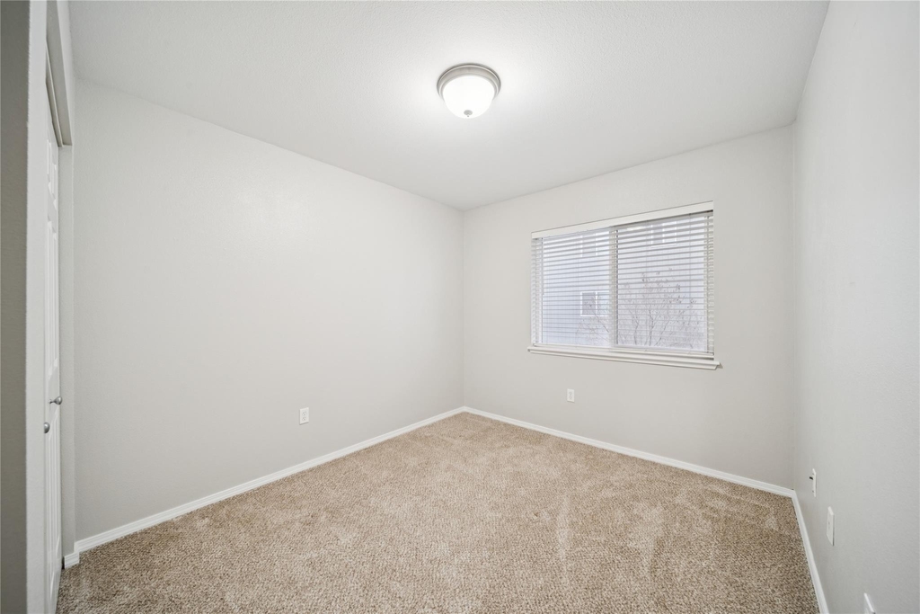 9905 William Jones Circle Unit 2 - Photo 39
