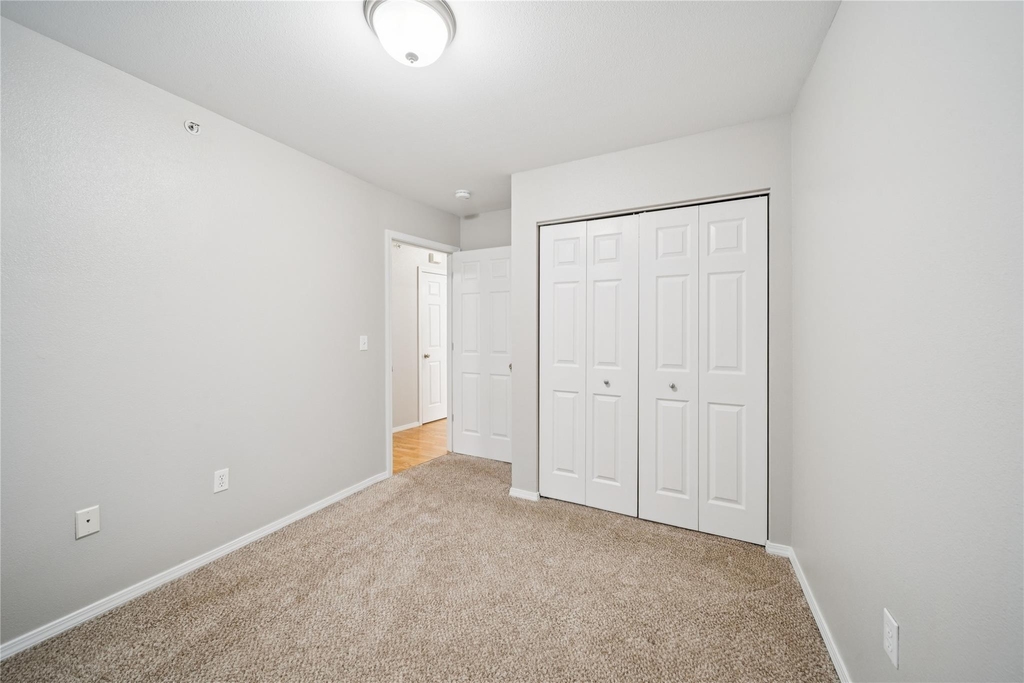 9905 William Jones Circle Unit 2 - Photo 40