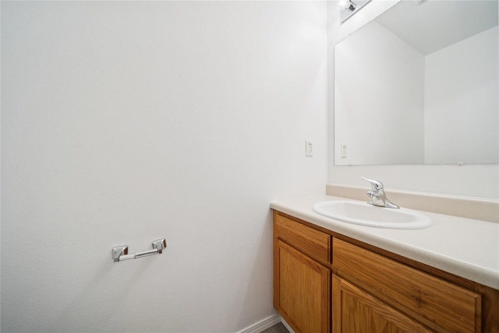 9905 William Jones Circle Unit 2 - Photo 33