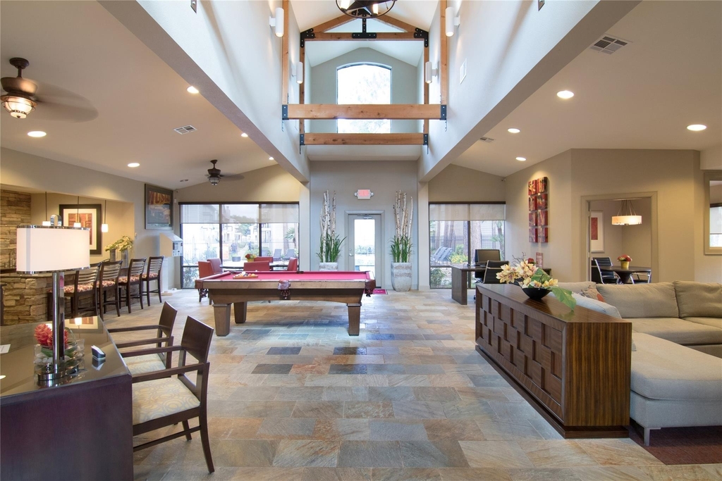 8282 Cambridge Street - Photo 3