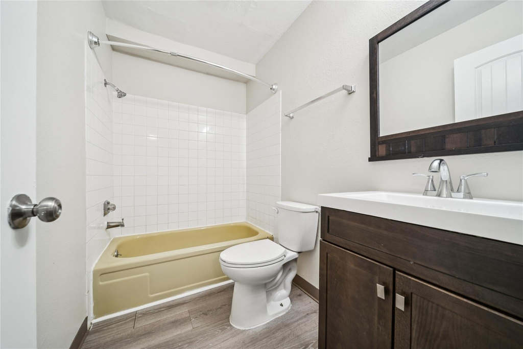1046 W 26th Ave - Photo 41